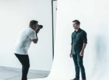 DESCO Copy & Print Center – Photo Studio